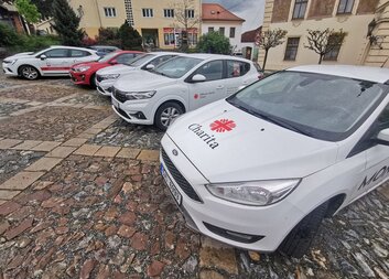 Žehnání charitních automobilů