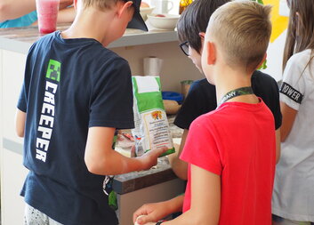 Hlasujte v prodejnách Albert pro projekt tišnovské Charity na podporu dětí a mládeže